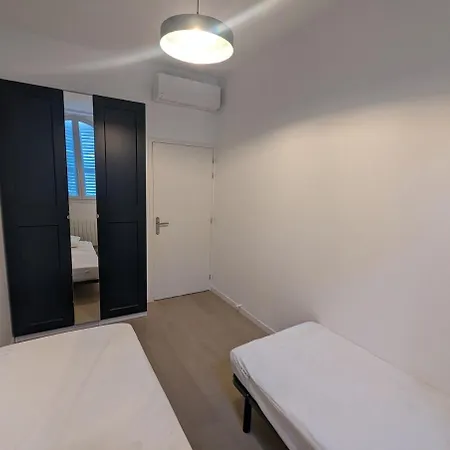 Apartment 2br With Quiet Terrace In The Center *