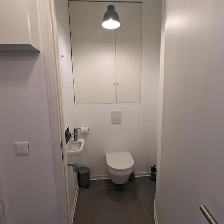 2br With Quiet Terrace In The Center Apartment